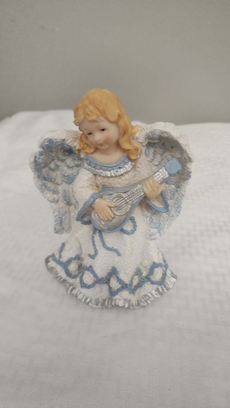 2000 TMD Resin Angel Figurine Playing Lute with Blue and White Accents